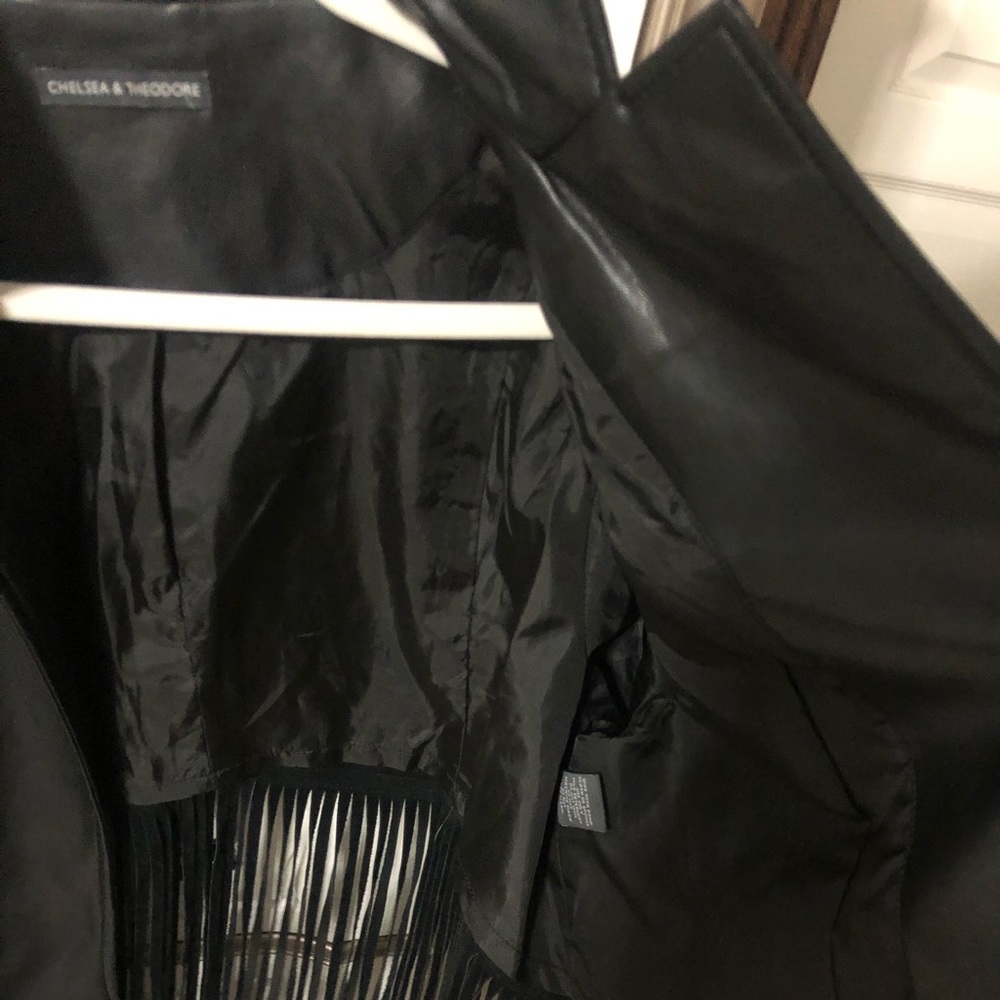 FRINGE Jacket - Picture 3 of 5
